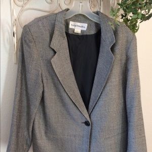Women’s size 8 blazer